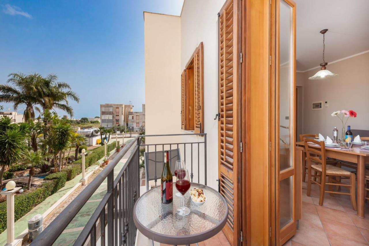 Residence I Tesori Di San Vito 圣维托罗卡波 外观 照片